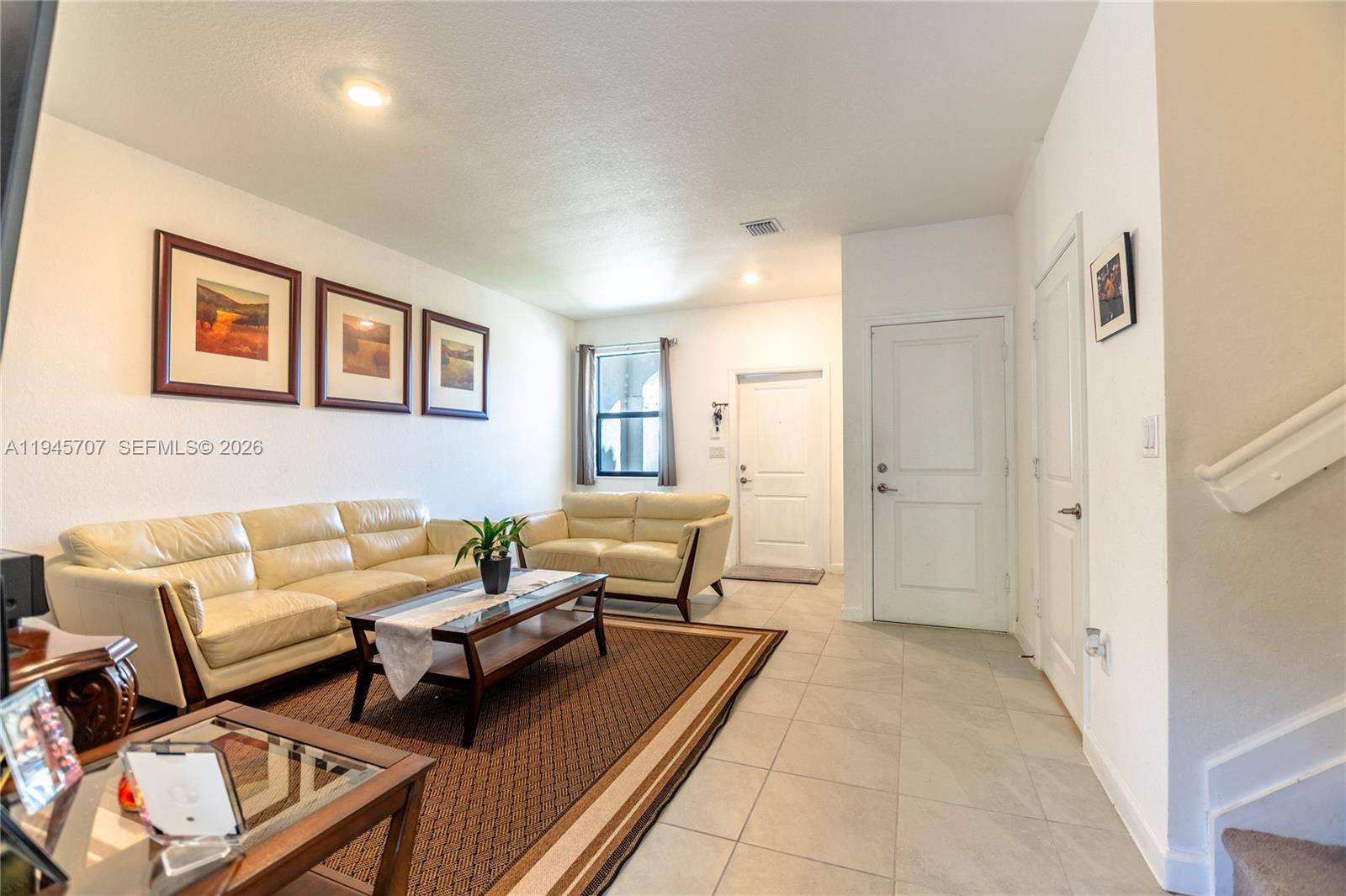 SILVER PALM RESIDENTIAL H - Residential