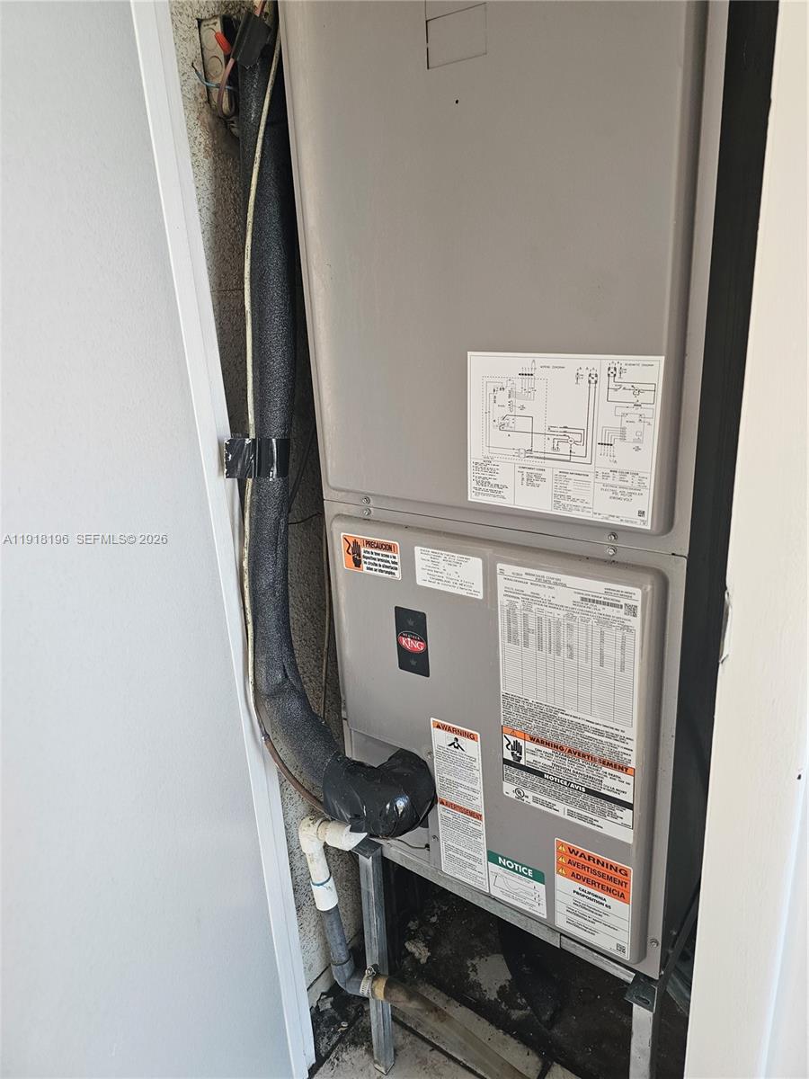 BISCAYA III CONDO - Residential