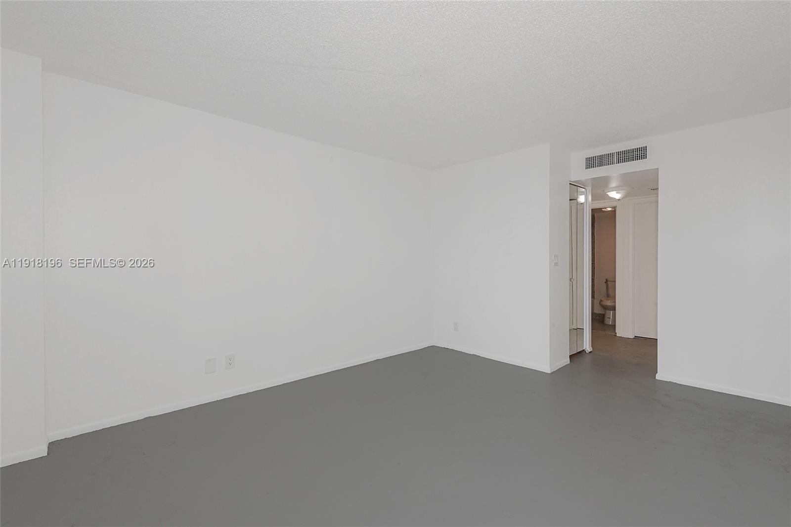 BISCAYA III CONDO - Residential