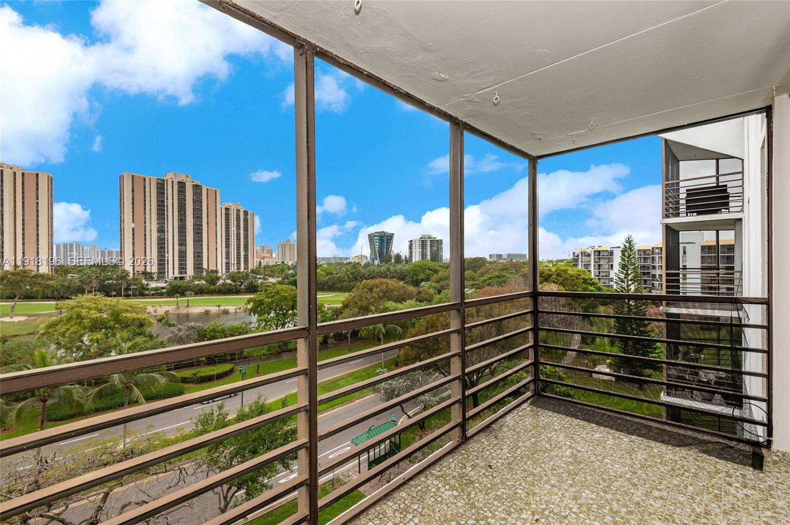 BISCAYA III CONDO - Residential