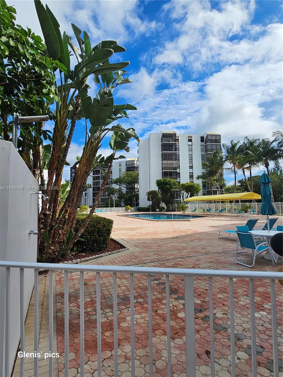 BISCAYA III CONDO - Residential