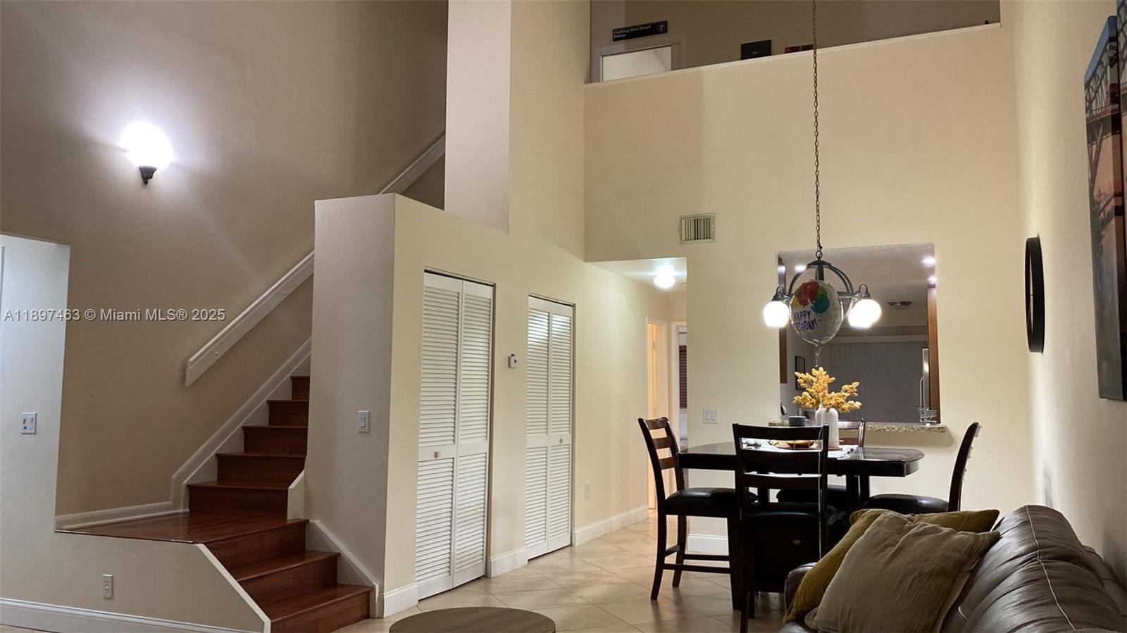 SHERBROOKE - Residential Lease