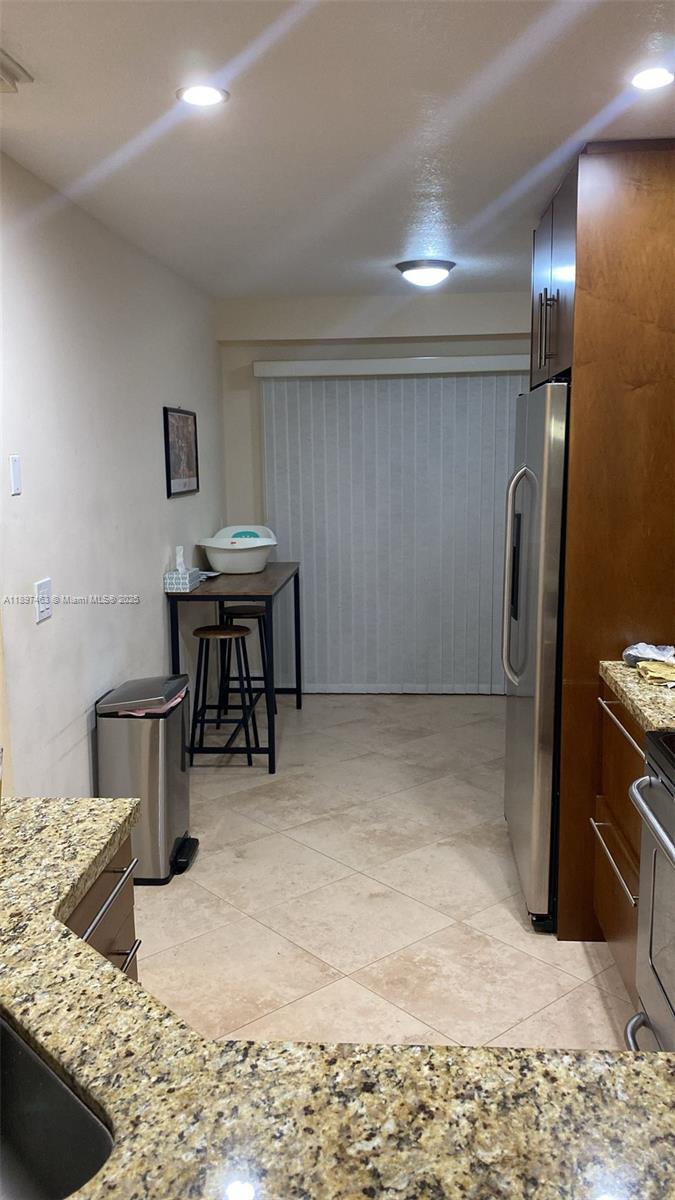 SHERBROOKE - Residential Lease