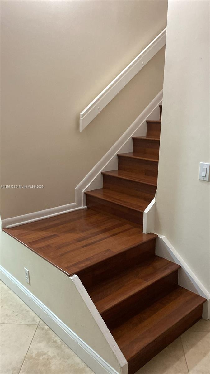 SHERBROOKE - Residential Lease