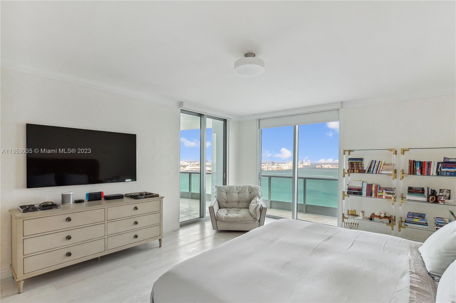 JADE RESIDENCES AT BRICKE - Residential