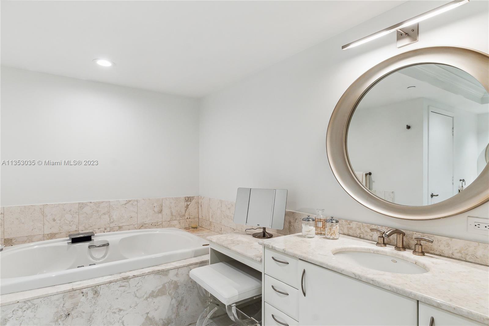 JADE RESIDENCES AT BRICKE - Residential