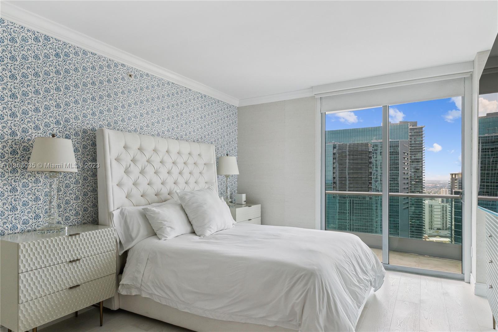 JADE RESIDENCES AT BRICKE - Residential