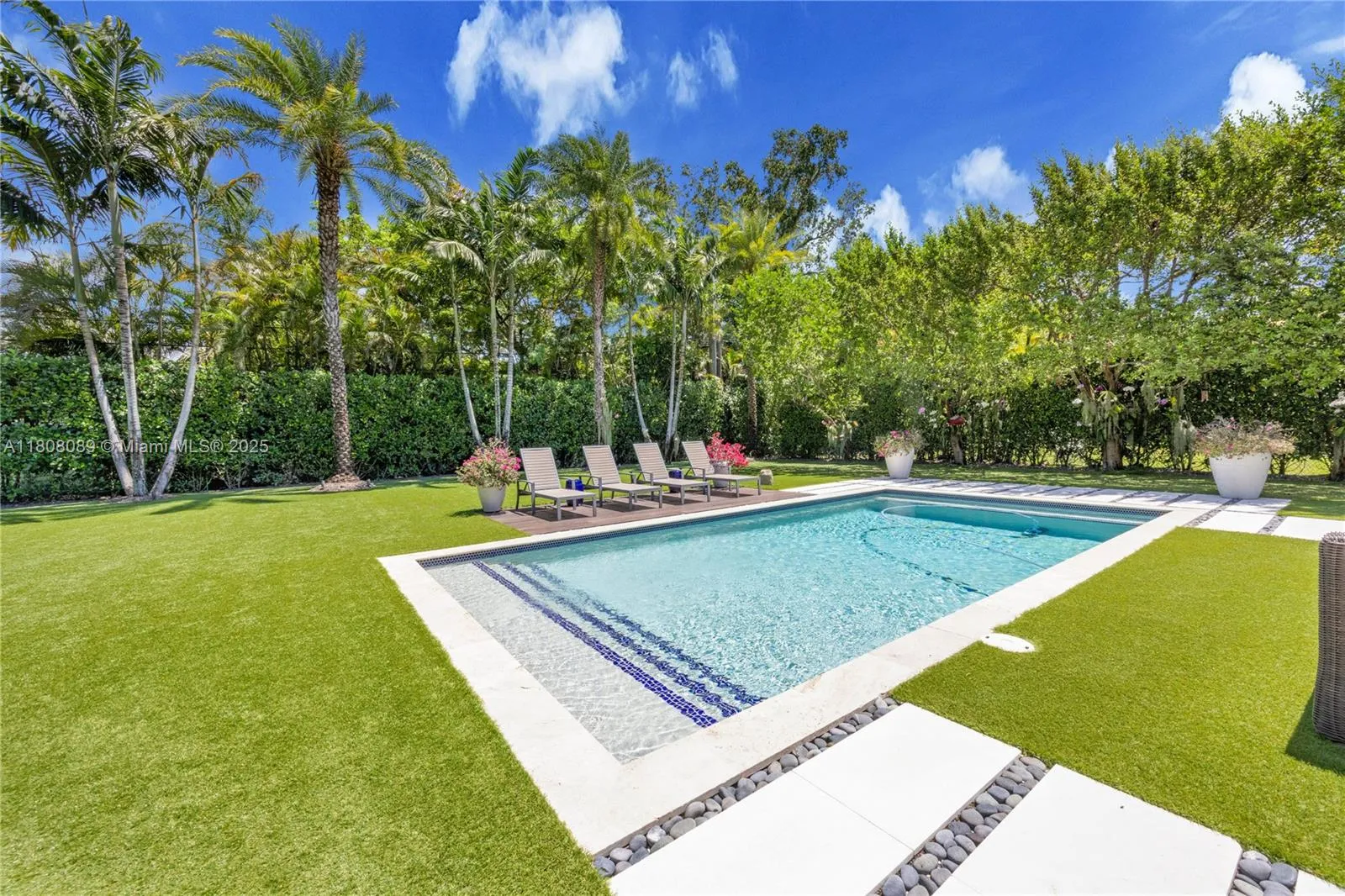 Pinecrest, Florida 33156, United States, 5 Bedrooms Bedrooms, ,4 BathroomsBathrooms,Residential,Active,135638