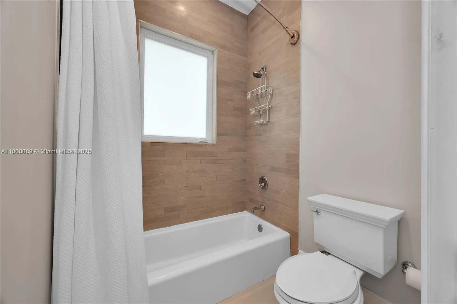 Pinecrest, Florida 33156, United States, 5 Bedrooms Bedrooms, ,4 BathroomsBathrooms,Residential,Active,135638