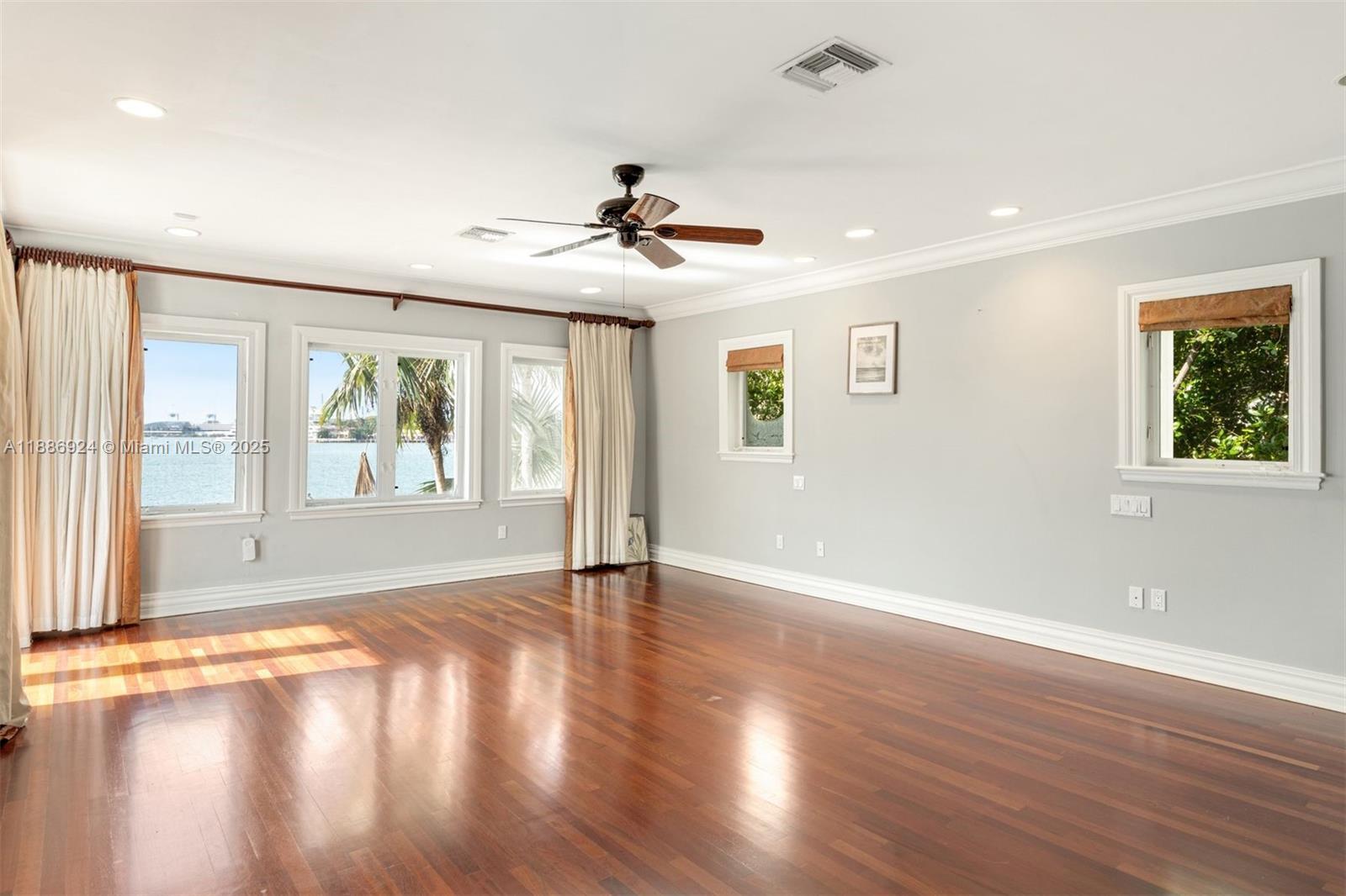 RIVO ALTO AMD - Residential Lease