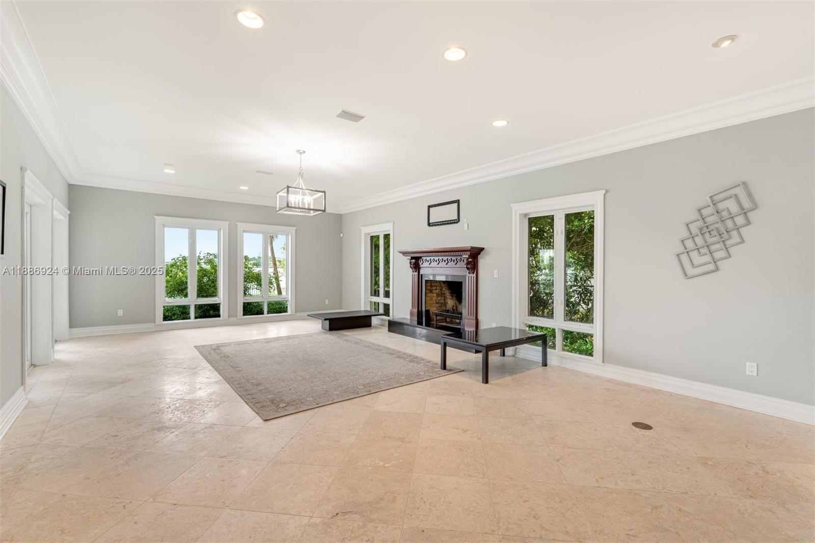 RIVO ALTO AMD - Residential Lease