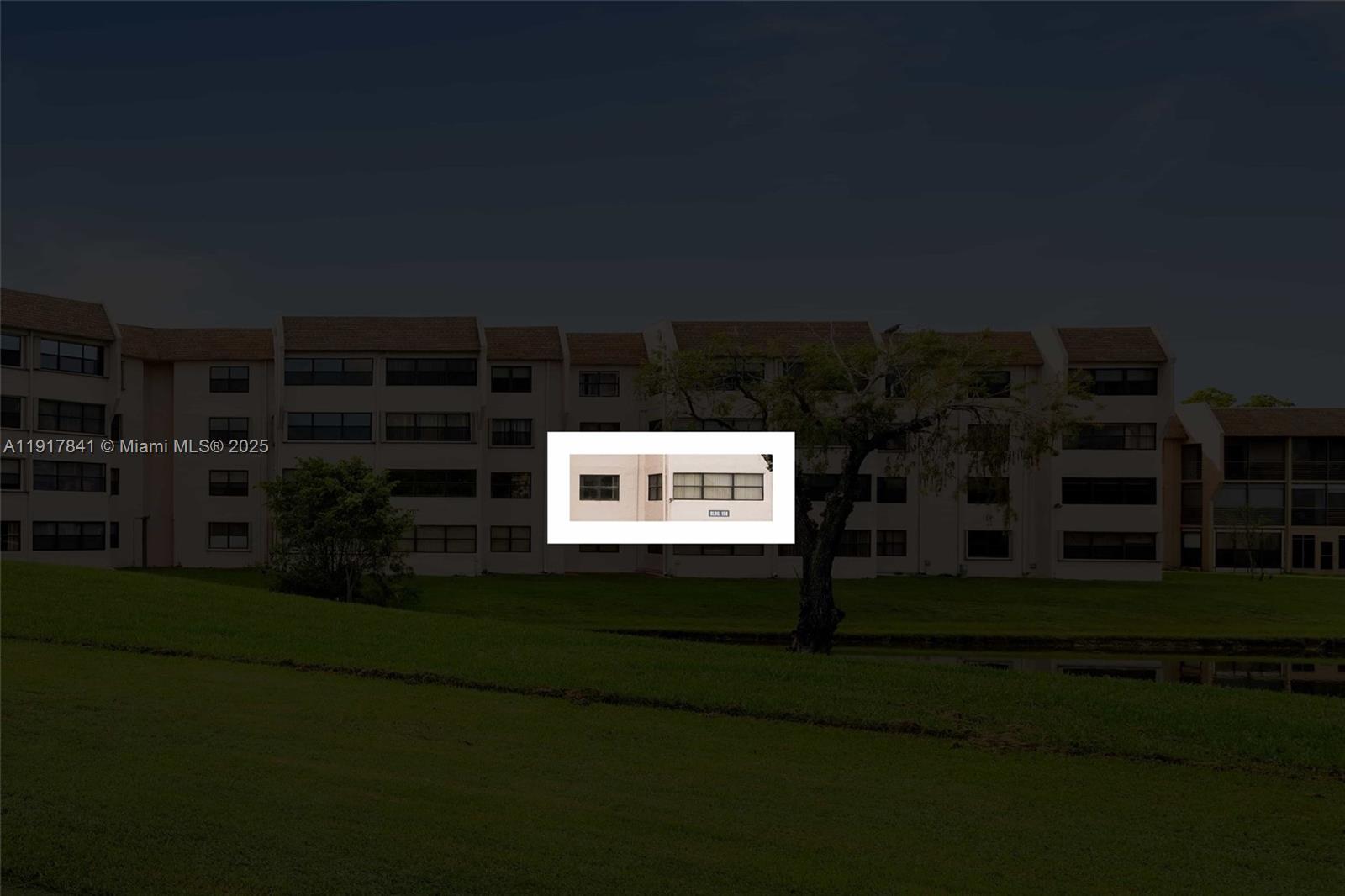 SUNRISE LAKES 158 CONDO - Residential