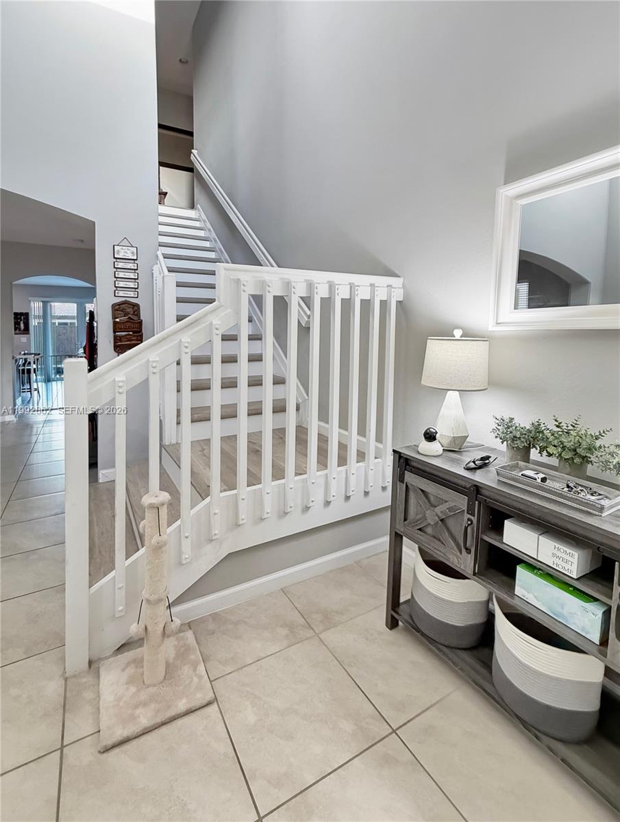 HEMINGWAY POINT - Residential
