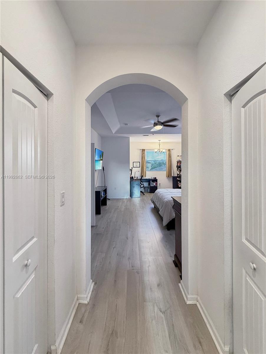 HEMINGWAY POINT - Residential