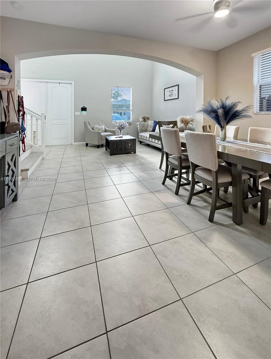 HEMINGWAY POINT - Residential