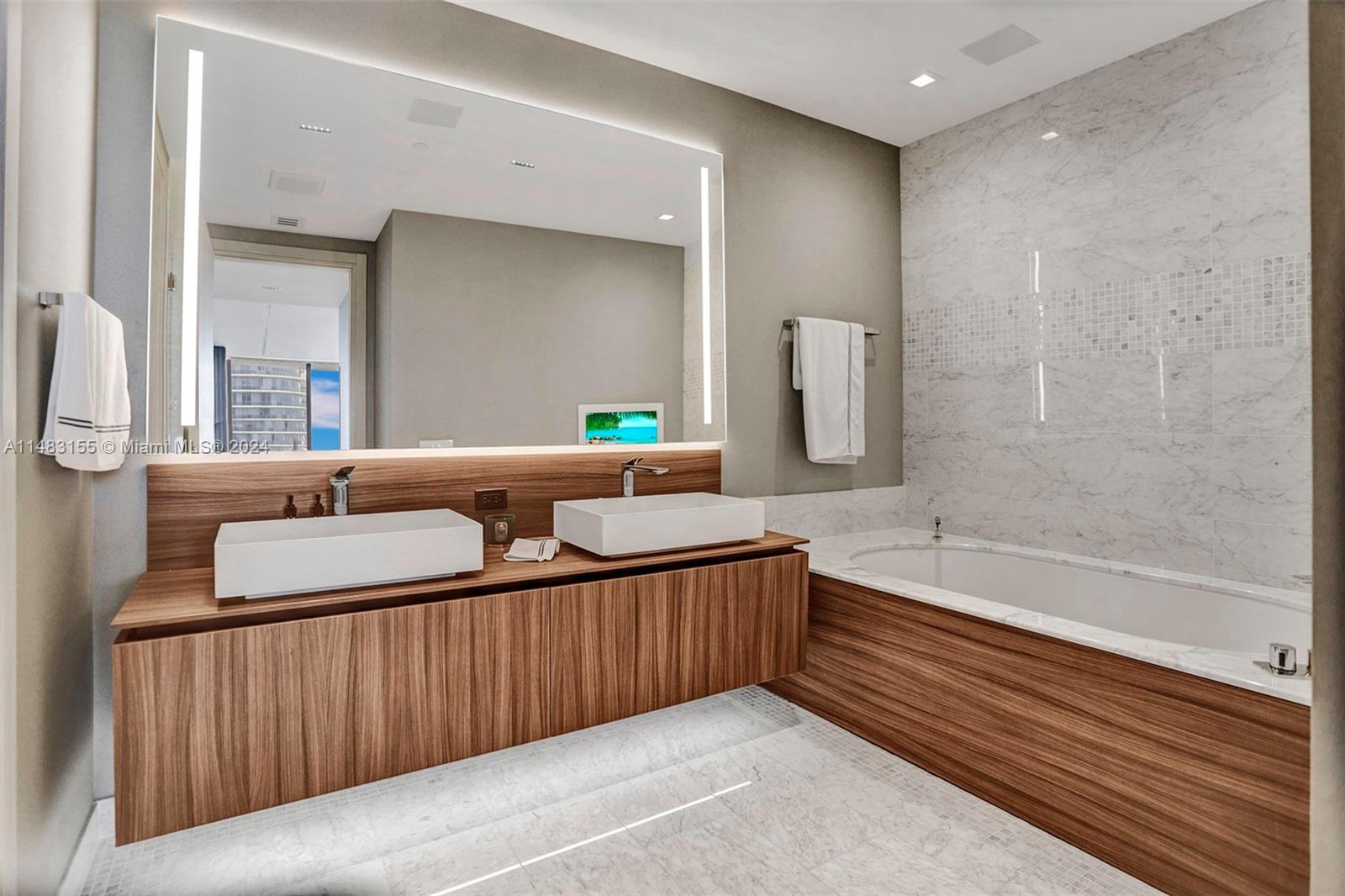 BRICKELL FLATIRON CONDO - Residential