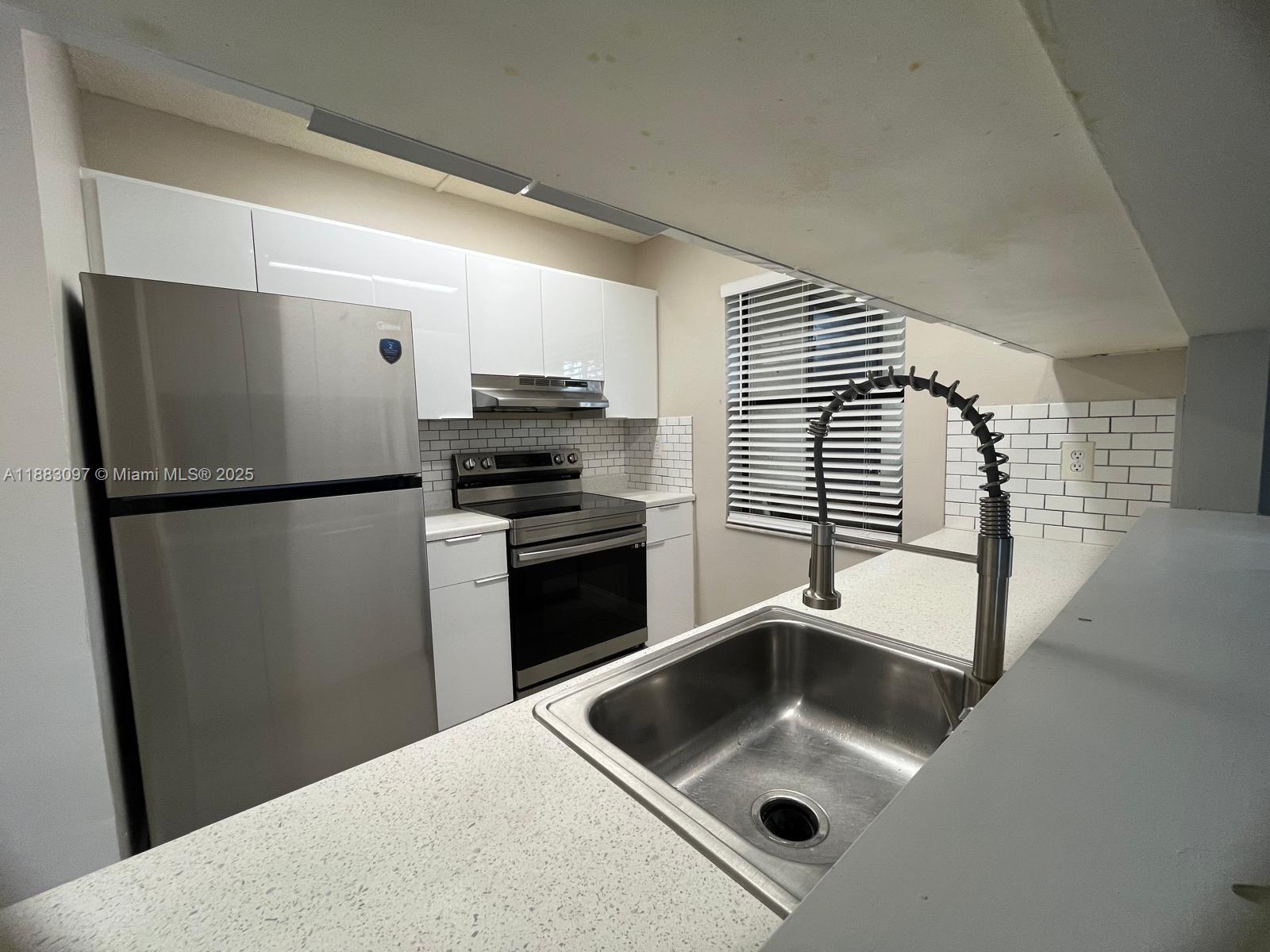 Miramar Club - Residential Lease