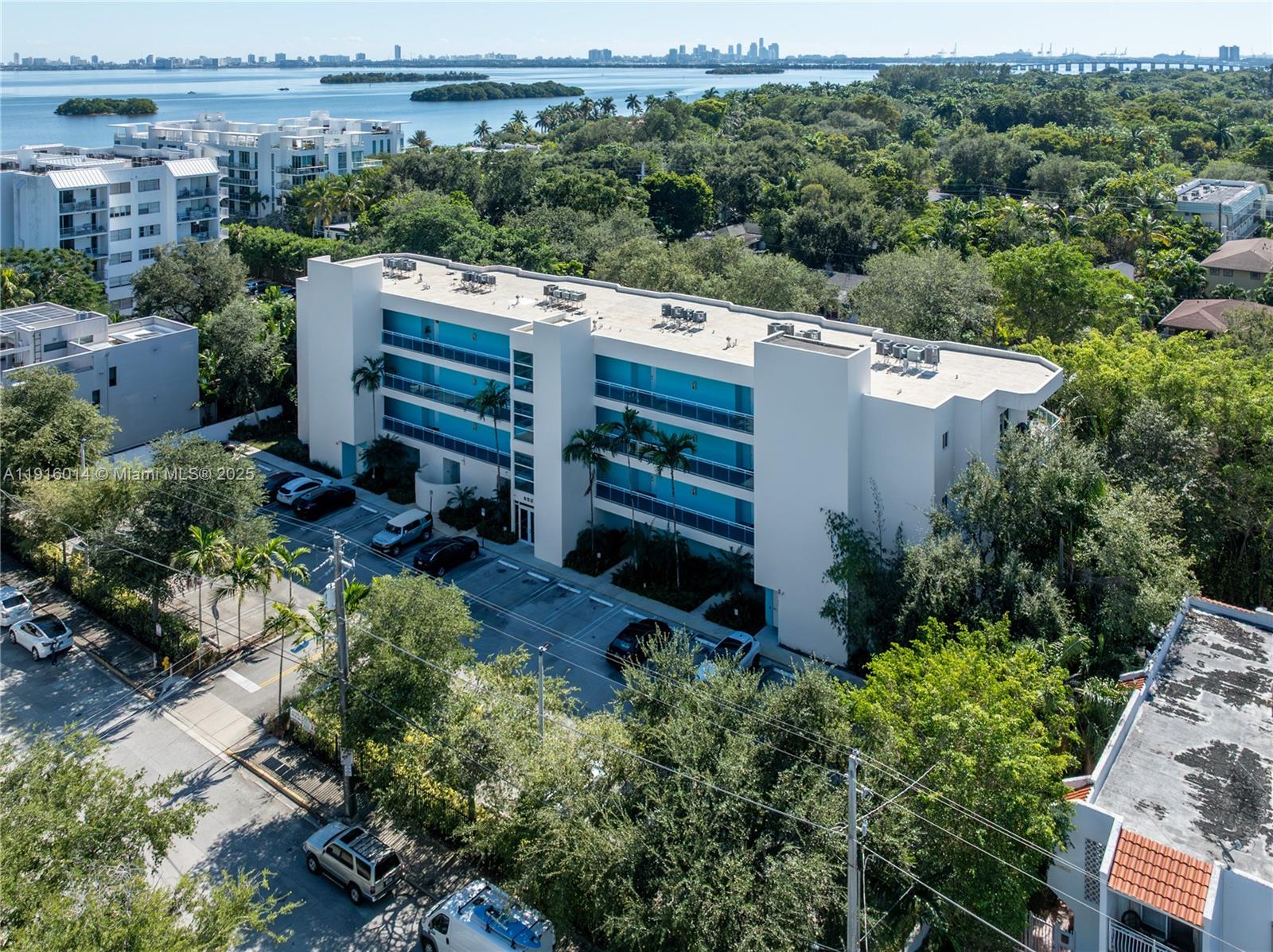 MILANA CONDO - Residential