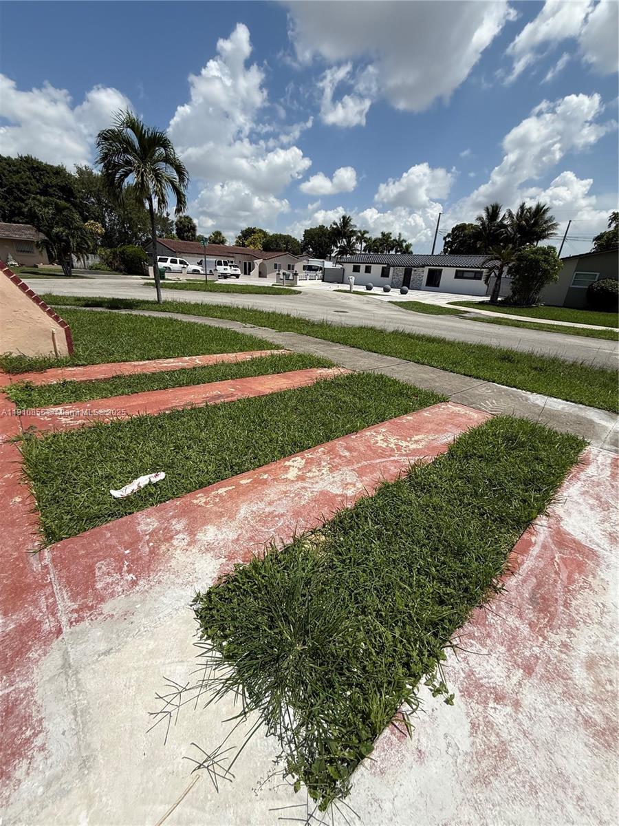 LIZZY SUB SEC 2 - Residential Lease