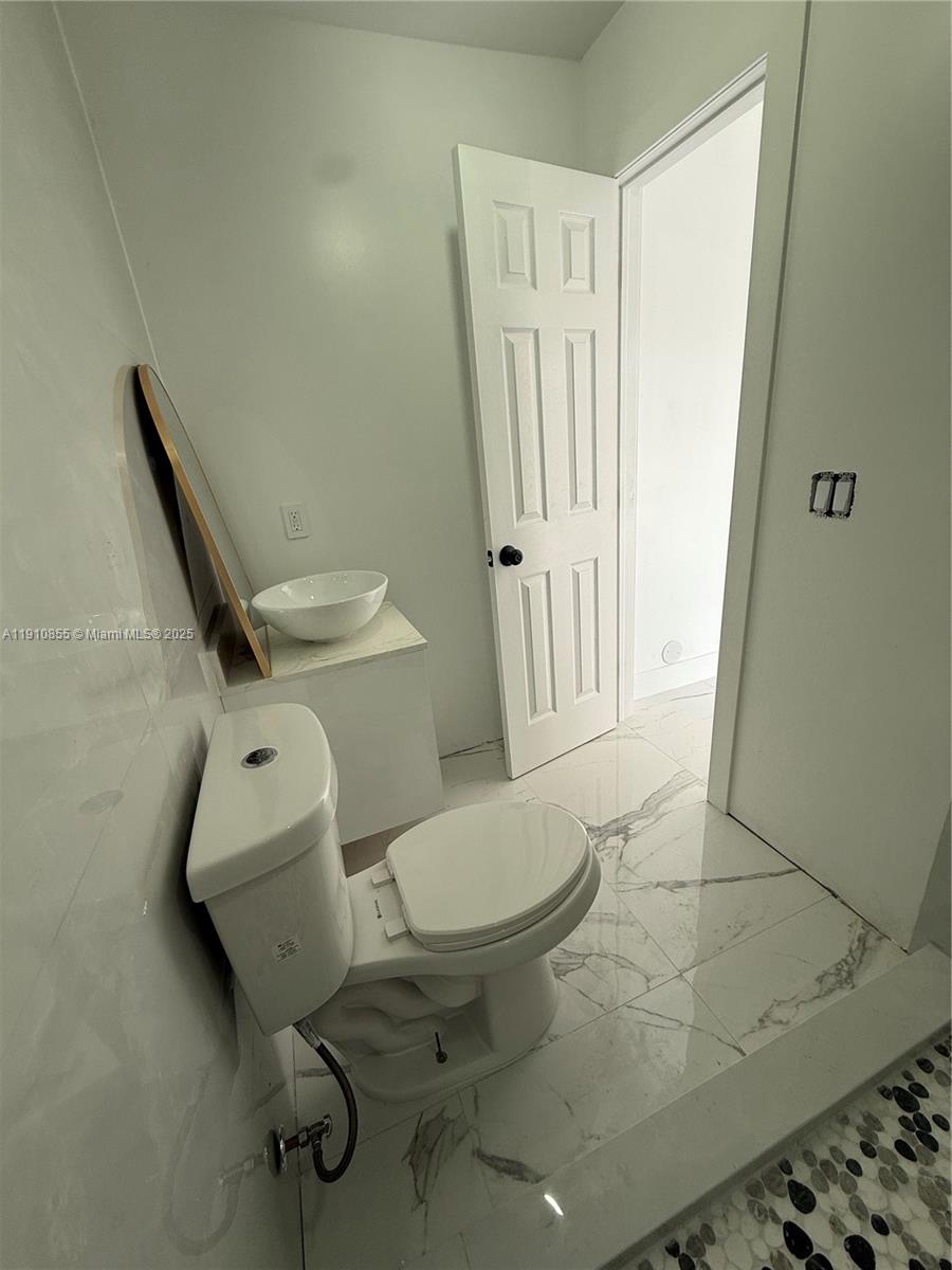 LIZZY SUB SEC 2 - Residential Lease