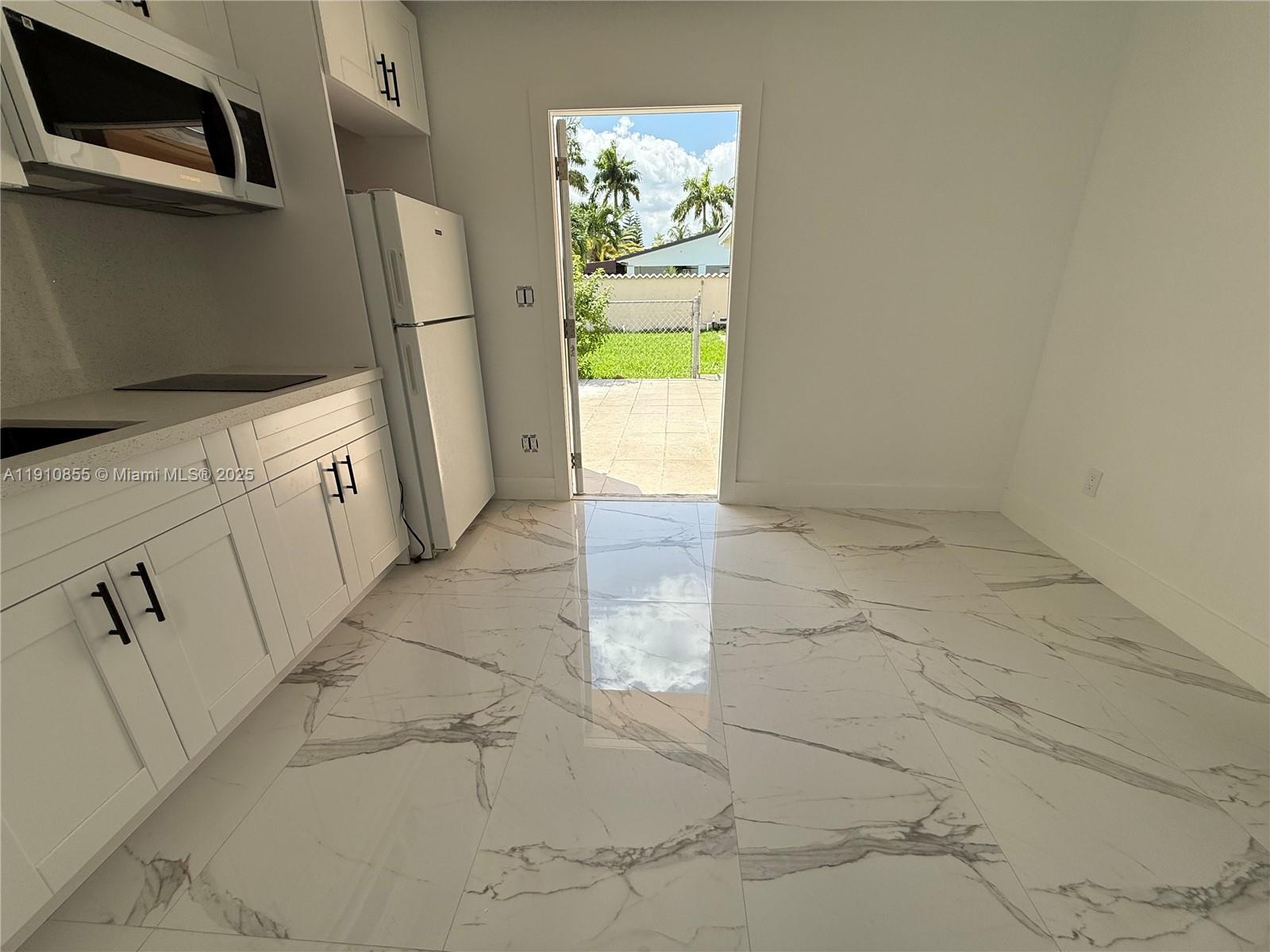 LIZZY SUB SEC 2 - Residential Lease