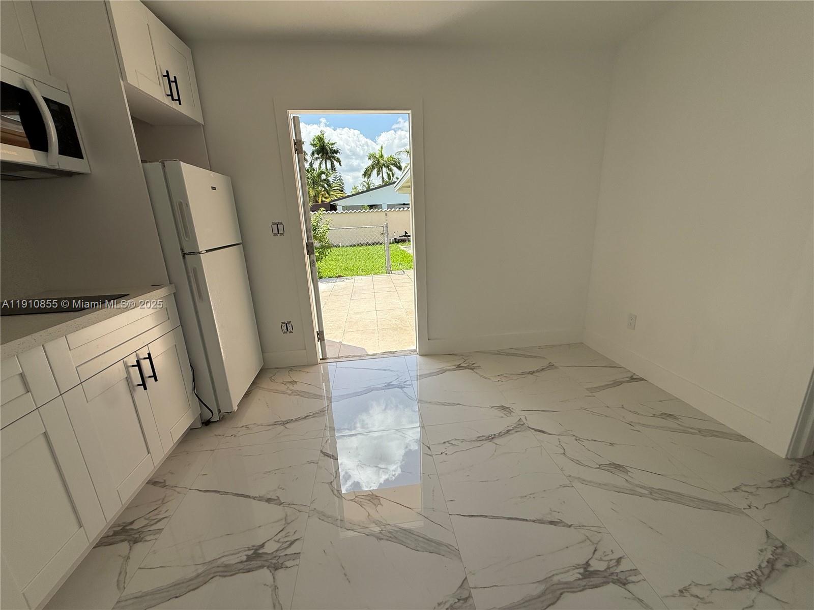 LIZZY SUB SEC 2 - Residential Lease