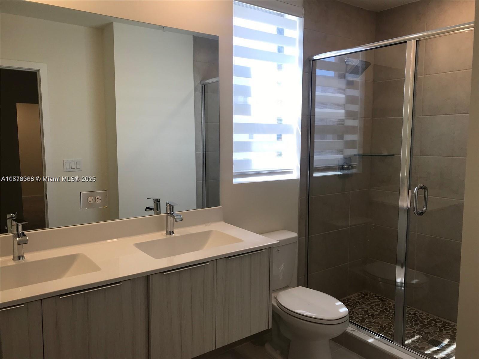 HIGHLAND AT PARK CENTRAL - Residential