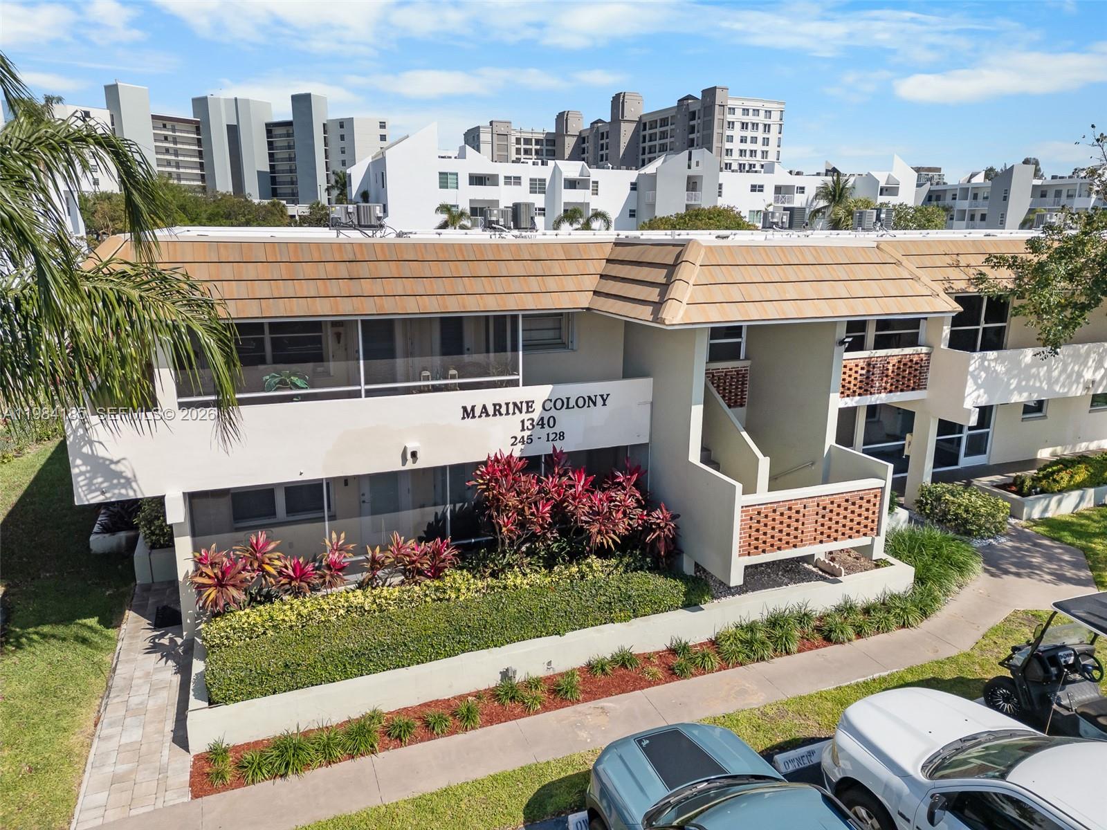 MARINE COLONY CONDO - Residential