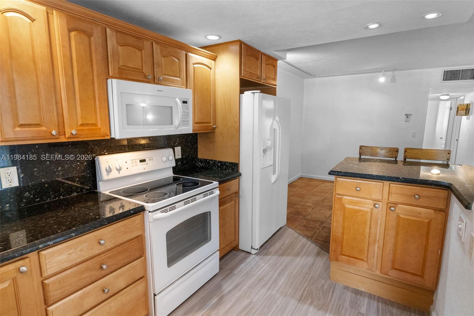 MARINE COLONY CONDO - Residential