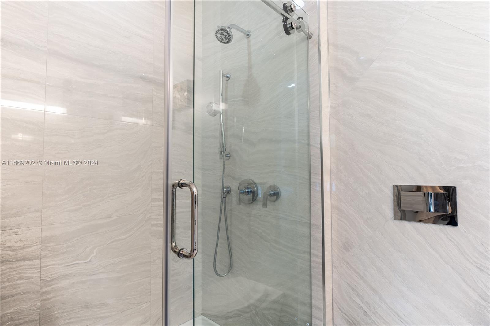 VICTORIA PARK - Residential