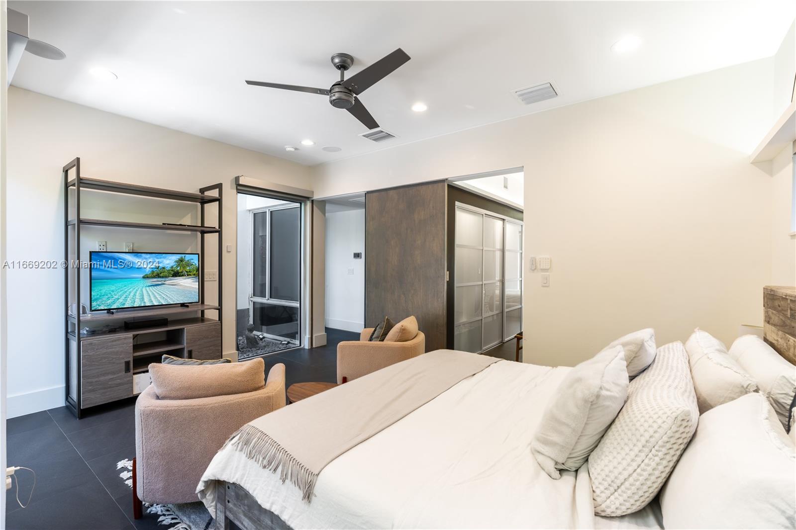 VICTORIA PARK - Residential