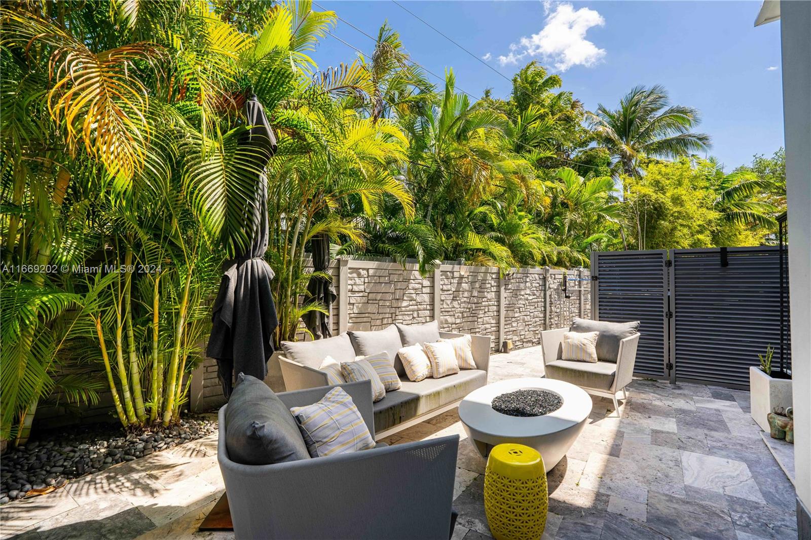 VICTORIA PARK - Residential