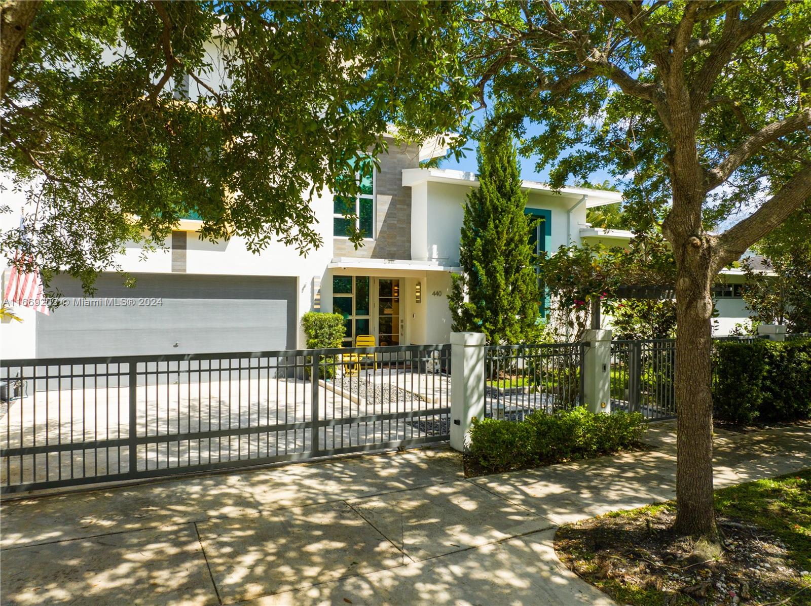 VICTORIA PARK - Residential