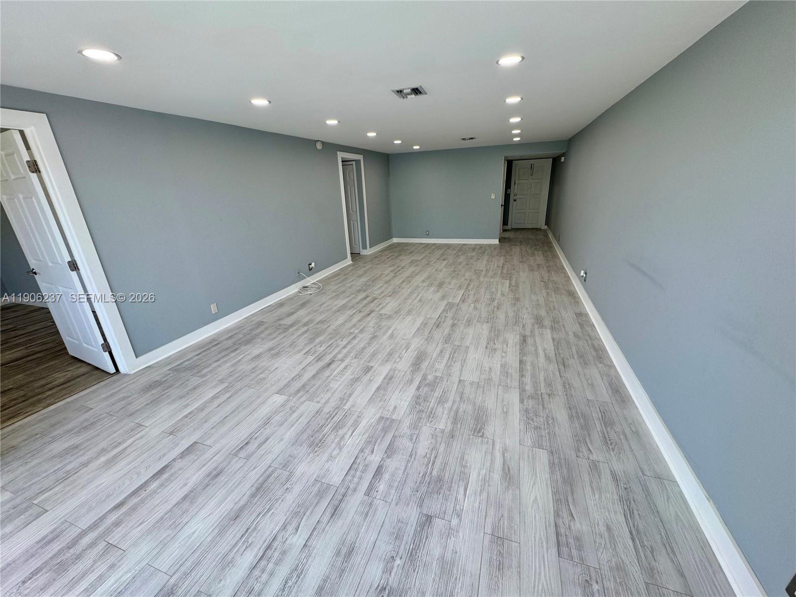 NO 13 PALM-AIRE COUNTRY C - Residential