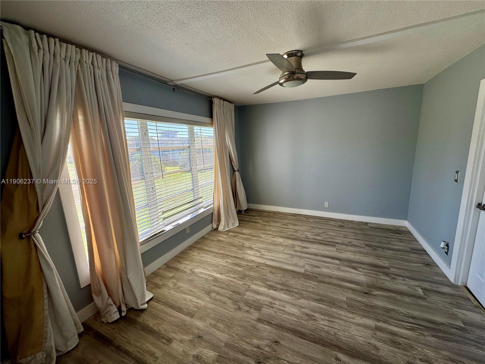 3300 N Palm Aire Dr 305