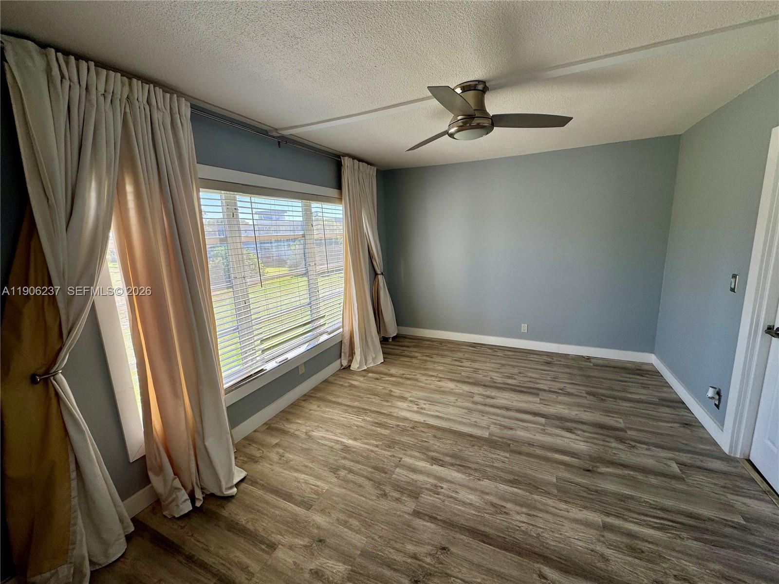 NO 13 PALM-AIRE COUNTRY C - Residential