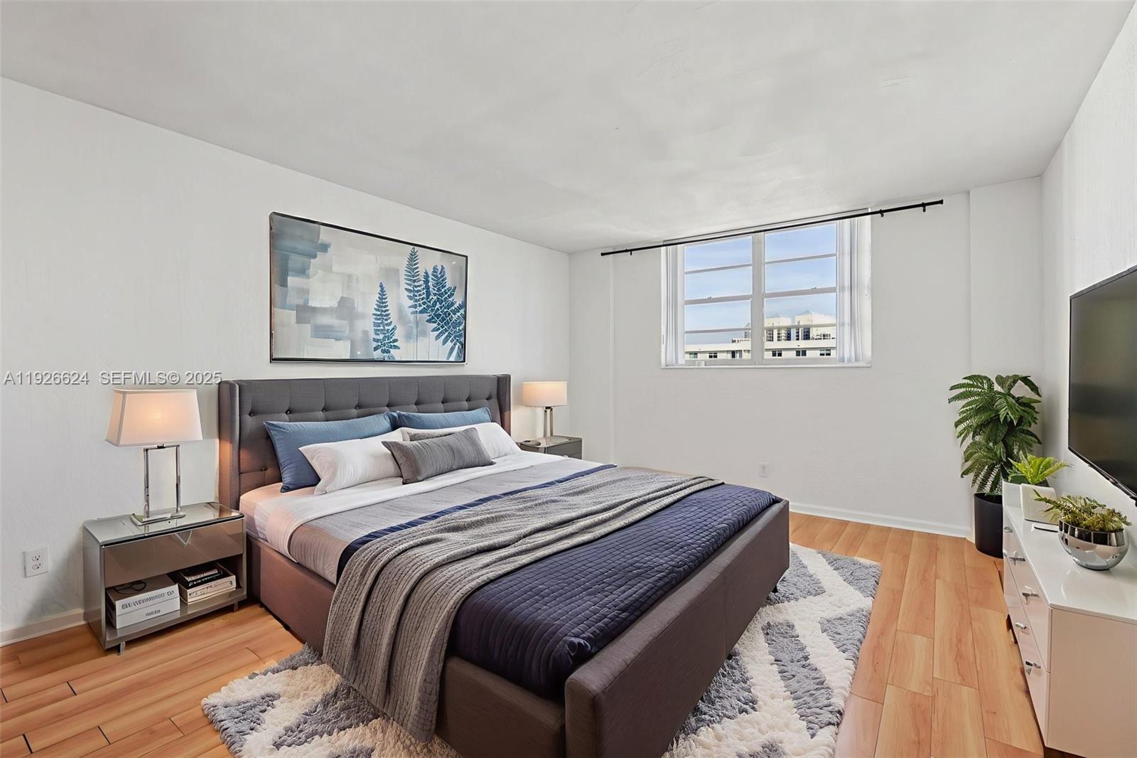 OCEANVIEW BUILDING A COND - Residential Lease