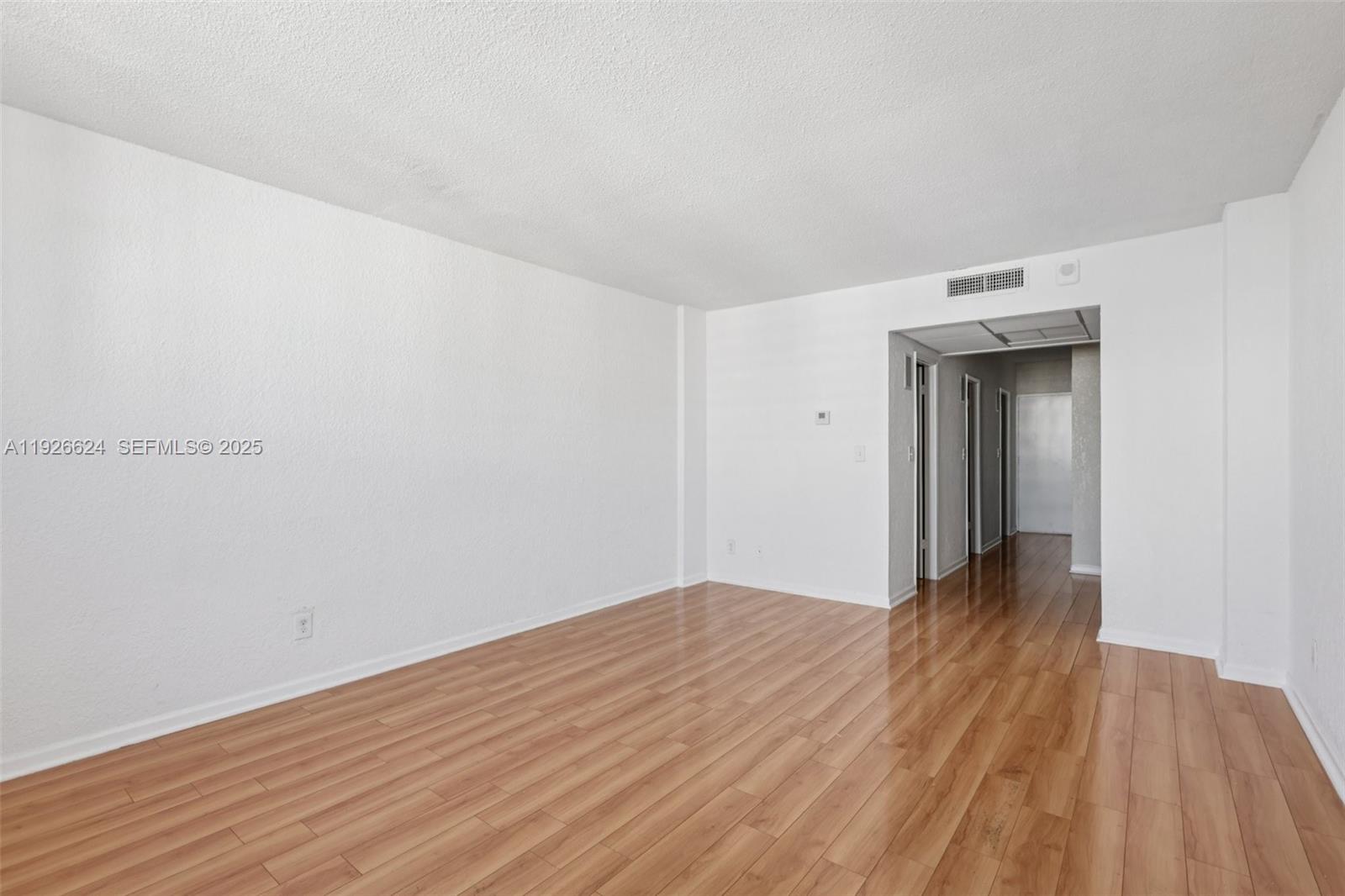 OCEANVIEW BUILDING A COND - Residential Lease