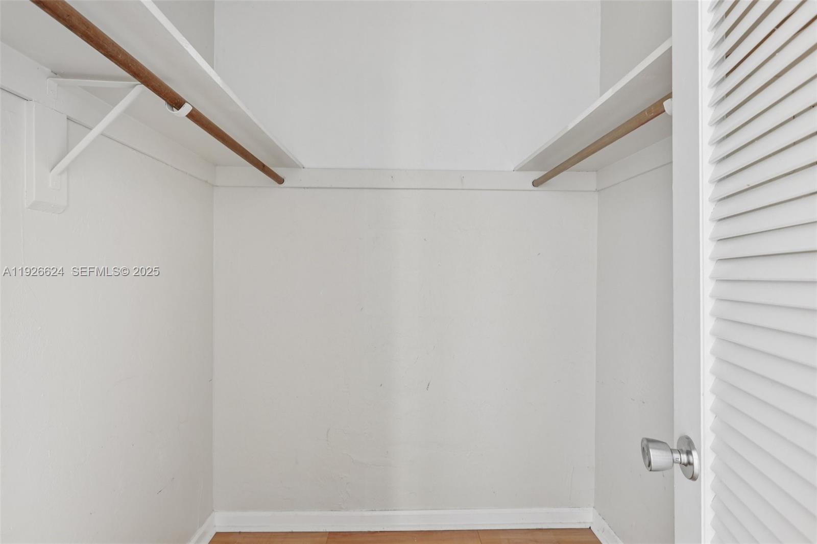 OCEANVIEW BUILDING A COND - Residential Lease