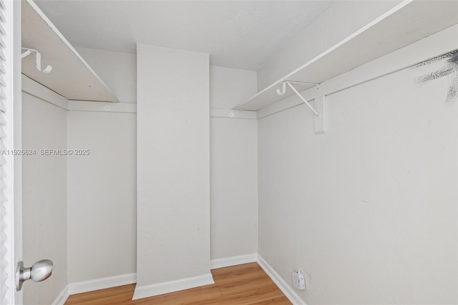 OCEANVIEW BUILDING A COND - Residential Lease