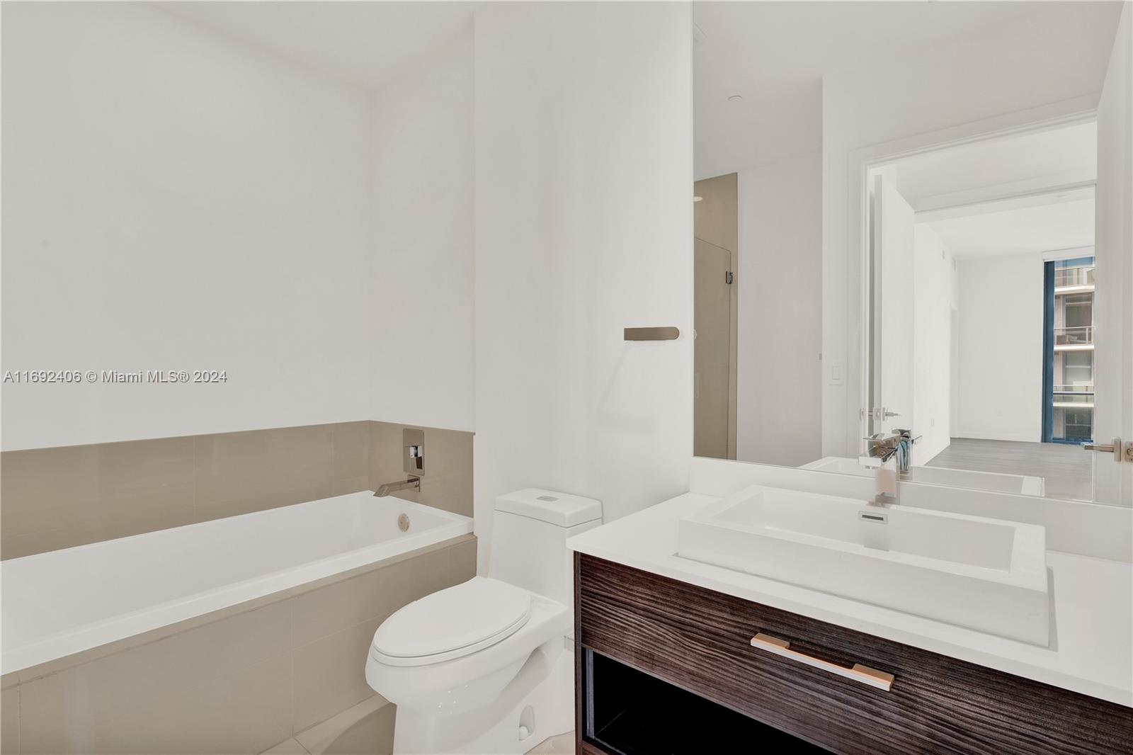 BRICKELL HEIGHTS EAST CON - Residential