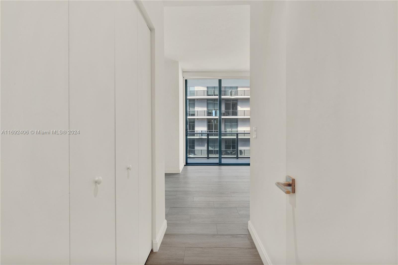 BRICKELL HEIGHTS EAST CON - Residential