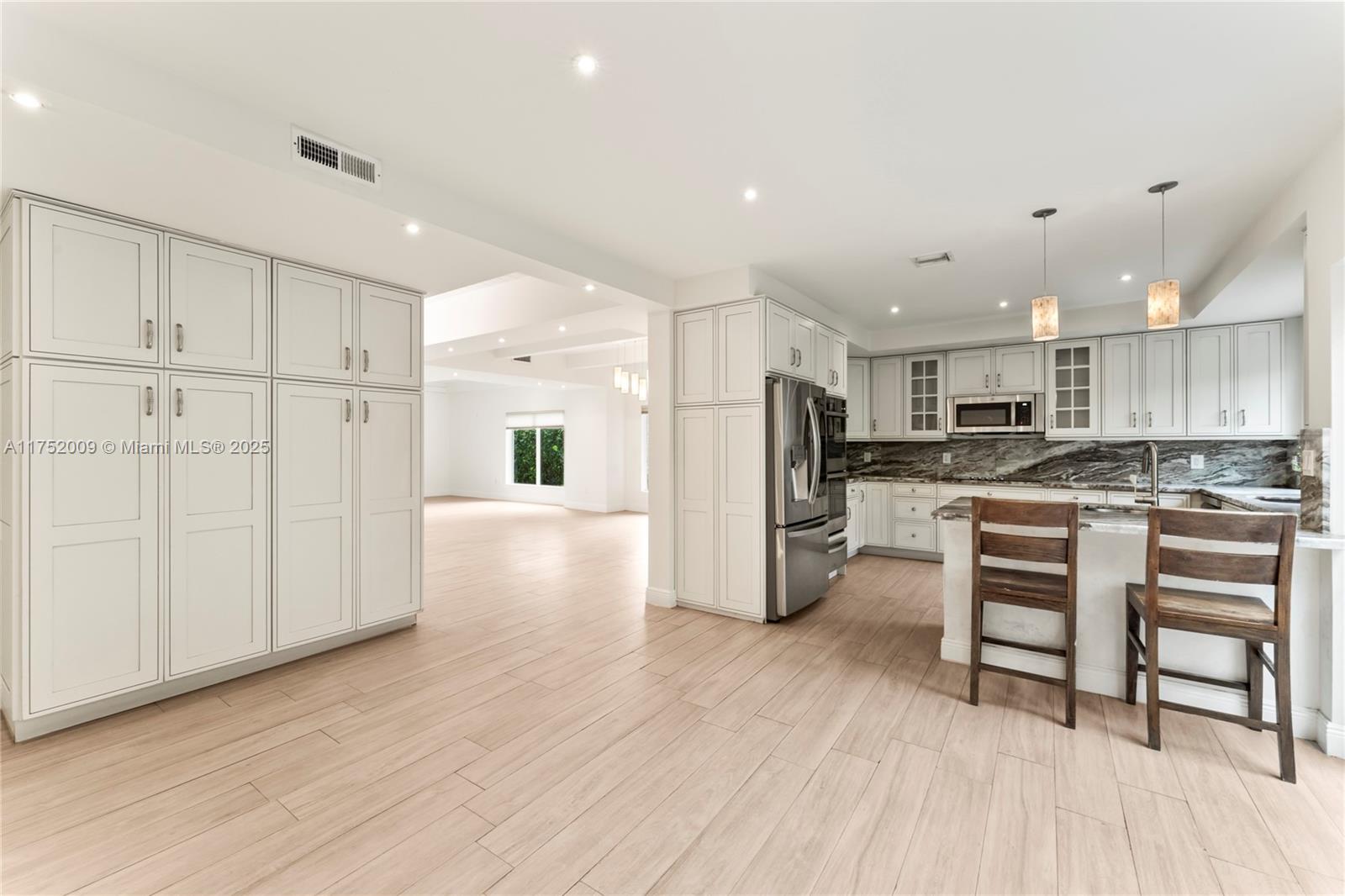 OAK HAVEN SUB SEC 3 - Residential