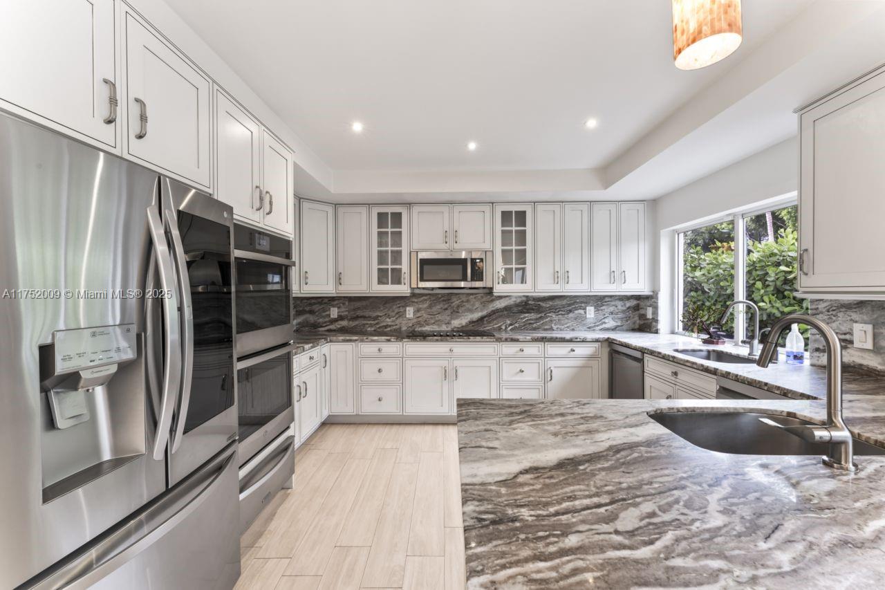 OAK HAVEN SUB SEC 3 - Residential