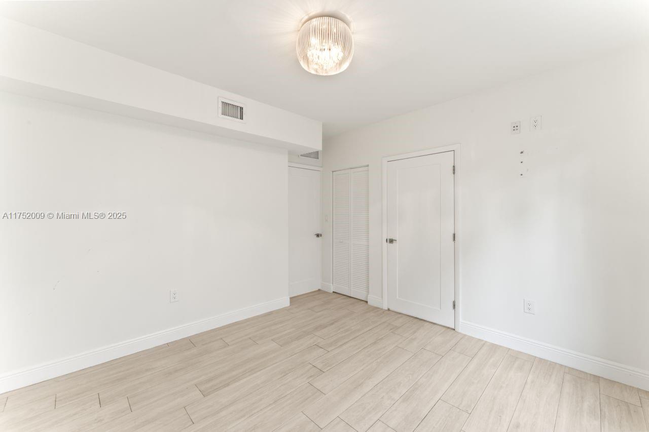 OAK HAVEN SUB SEC 3 - Residential