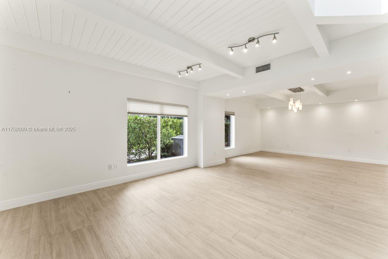 OAK HAVEN SUB SEC 3 - Residential