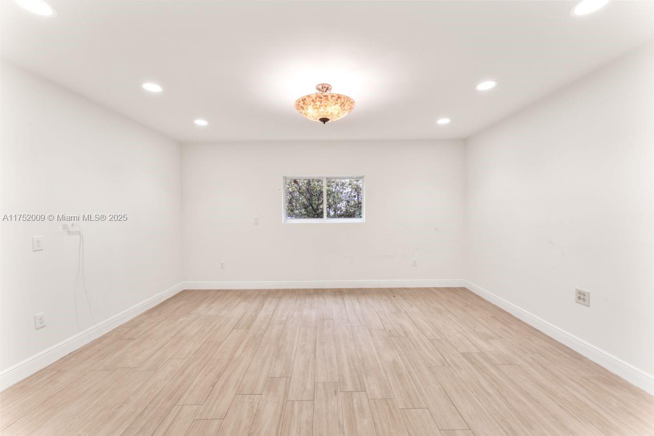 OAK HAVEN SUB SEC 3 - Residential