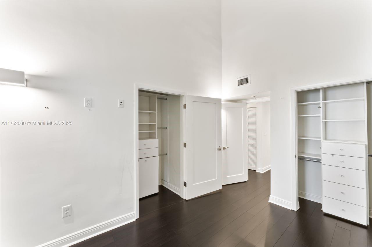 OAK HAVEN SUB SEC 3 - Residential