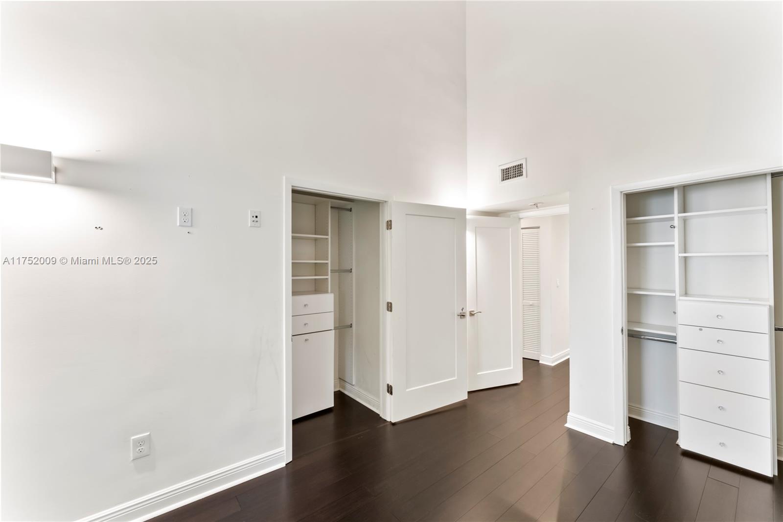 OAK HAVEN SUB SEC 3 - Residential