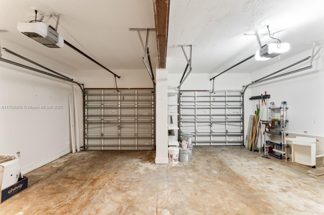 OAK HAVEN SUB SEC 3 - Residential